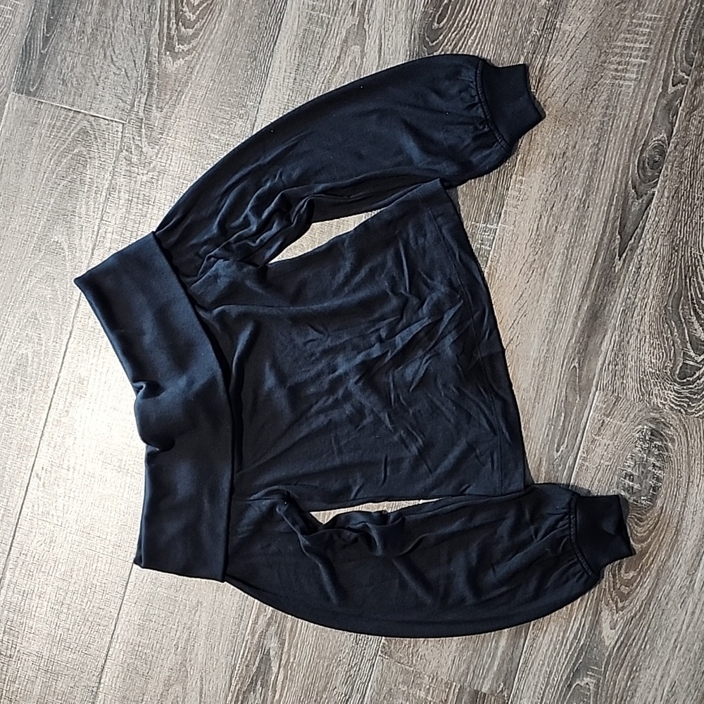 Banana Republic soft luxe Off the Shoulder Top